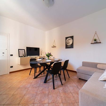 Moonlight - Lecco Getaway Apartment Exterior photo